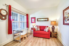 Riverfront Apt in Old Town Florence!