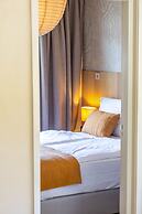 Modern Holiday Apartment With Garden Near the sea