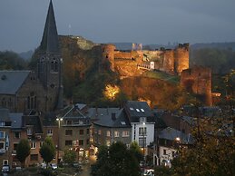 Luxury Chalet With two Bathrooms in the Ardennes
