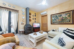 Ca Na Missa 10 - Villa With Private Pool In Llubi