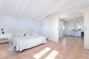 - House In