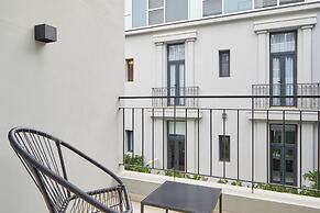 Nido at Palacio Cabrera