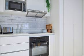 Nido at Palacio Cabrera