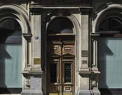 Schoene Wohnung mit Aufzug