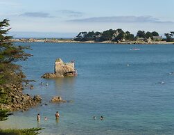 Beautiful Country House on Common Property