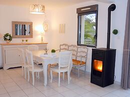 Beachfront Holiday Home in Guisseny