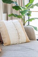 Modern Family Apartment With Balcony and Parking