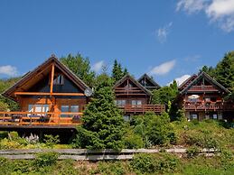 Charming House With Beautiful View of the Ardenne