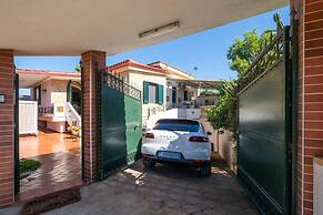 Apartment Tritone in Luxury Villa With Shared Pool