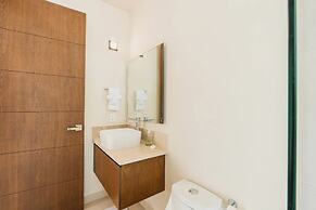 Beautiful 2 Bedroom Apartment