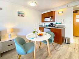 Bamboo Hotel with Pool Access