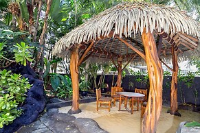 Bamboo Hotel with Pool Access