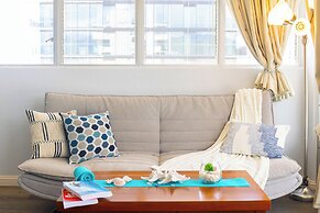 Cozy Studios at Aloha Surf Close to Waikiki Beach