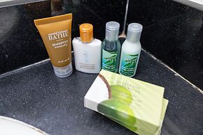 Cozy Studios at Aloha Surf Close to Waikiki Beach