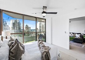 Luxe 2 Bedroom Oceanview Retreat on Fern