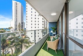 Luxe 2 Bedroom Oceanview Retreat on Fern
