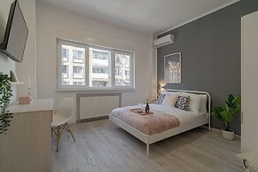 HOLT's Exclusive Flats Near Cismigiu