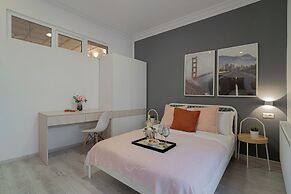 HOLT's Exclusive Flats Near Cismigiu