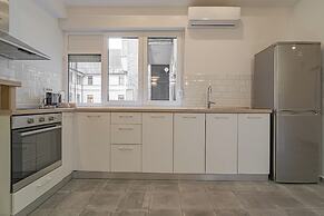 HOLT's Exclusive Flats Near Cismigiu