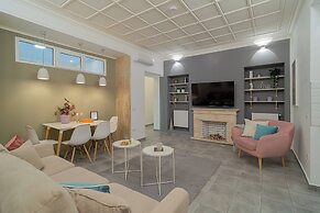HOLT's Exclusive Flats Near Cismigiu