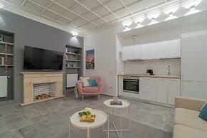 HOLT's Exclusive Flats Near Cismigiu