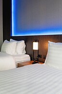 HAPPY HOTEL