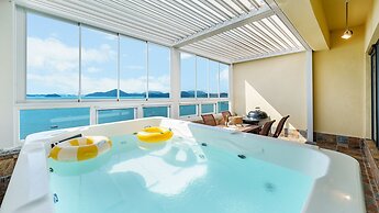 Yeosu Stay Raonpine Spa Pension