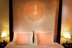 3 BR luxury beachfront with private pool