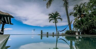 3 BR luxury beachfront with private pool