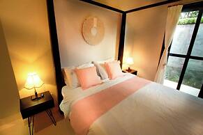 3 BR luxury beachfront with private pool