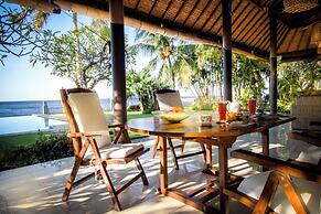 3 BR luxury beachfront with private pool