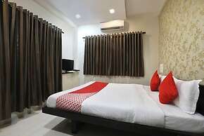 Vishnupriya Grand