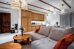 Tropical Tribe Villa by EVDEkimi - 3 BR