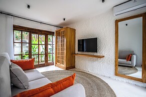 Tropical Tribe Villa by EVDEkimi - 3 BR