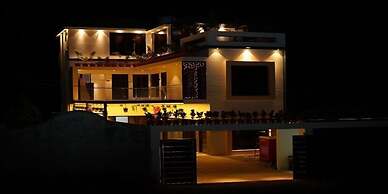 Sun Rays Inn
