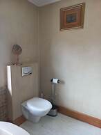 Jakes's Place Modern Comfortable & Sunny 3-bedroom House in Kensington