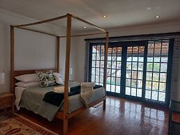 Jakes's Place Modern Comfortable & Sunny 3-bedroom House in Kensington