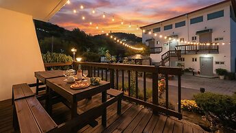 Taean Norabureo Pet Pension