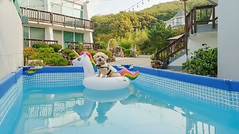 Taean Norabureo Pet Pension