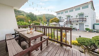Taean Norabureo Pet Pension