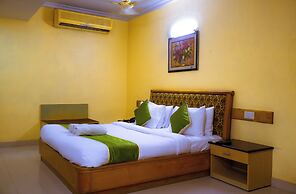 Naksha Tree Hotels - Mogappair