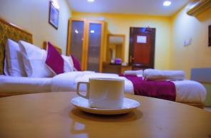 Naksha Tree Hotels - Mogappair