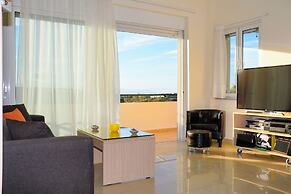 Olive Tree Hillside Apartment