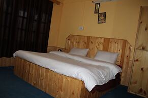 Apple Field House - Hotel in Old Manali