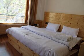 Apple Field House - Hotel in Old Manali