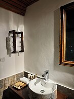 Tam Coc Golden Fields Homestay