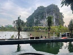 Tam Coc Golden Fields Homestay
