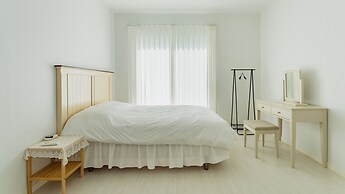 Jeju Pureunbada Pet Dokchae Pension