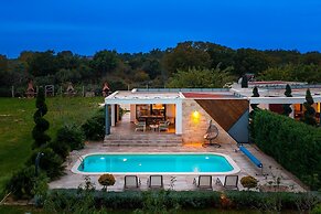 Villa Royal Green Four