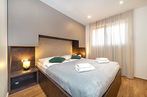 Villa Royal Green Four